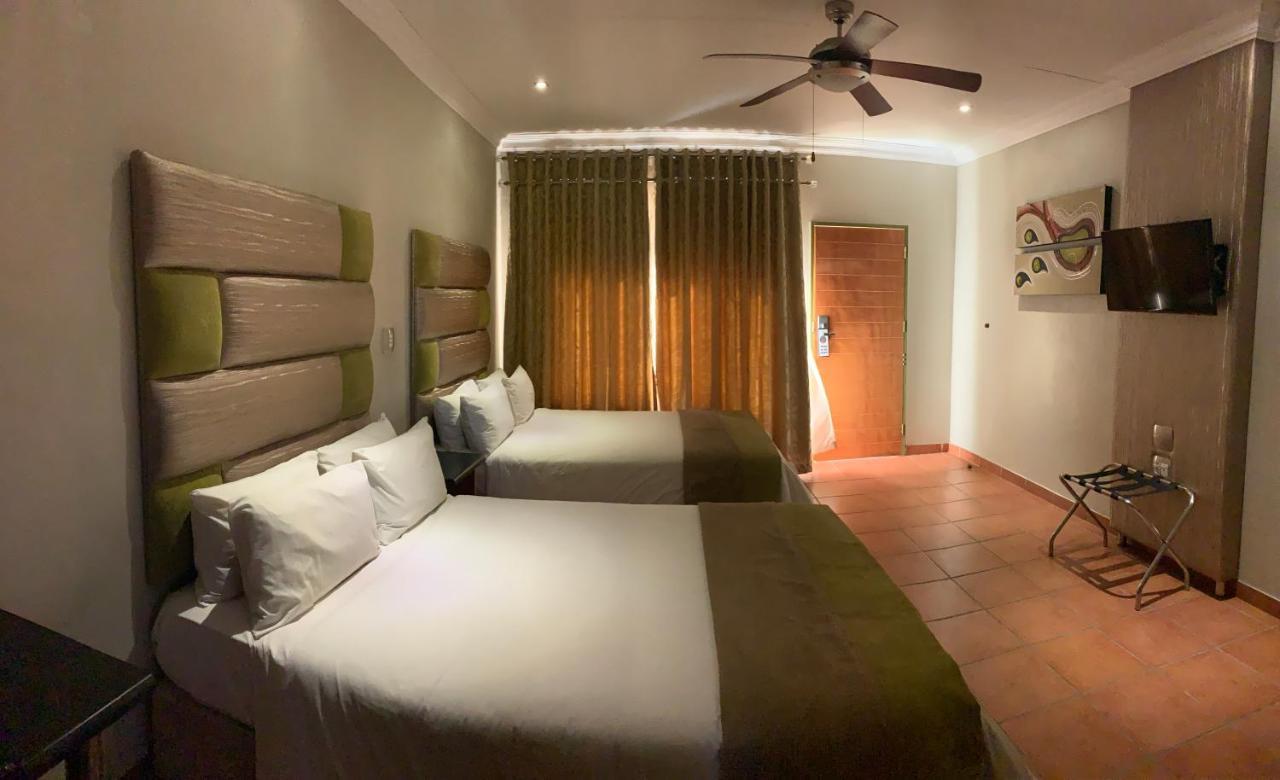 Polokwane Lodge מראה חיצוני תמונה